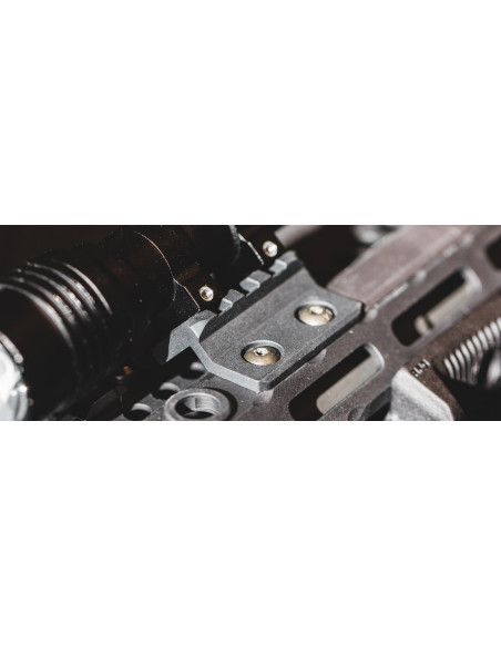 Support déporté M-LOK Aluminium Magpul® MAG604 | Montage lampe tactique et optique